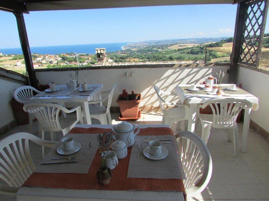 B&B A Casa Mia Sirolo Exteriér fotografie